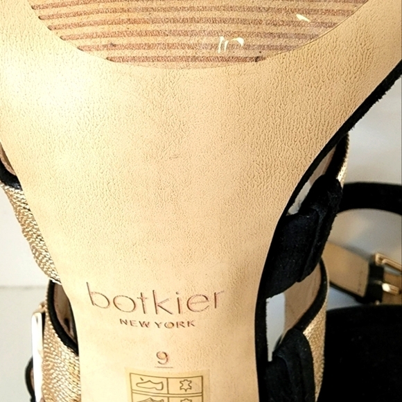 Botkier New York Genesa Heel - Picture 7 of 7
